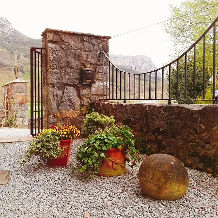 Artienza Casa de Campo Ramales de la Victoria